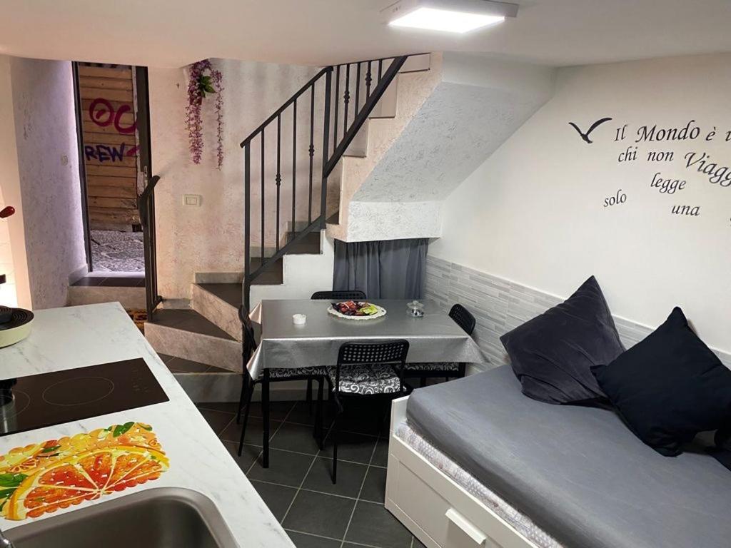 Appartement Bella Mbriana à Naples Extérieur photo